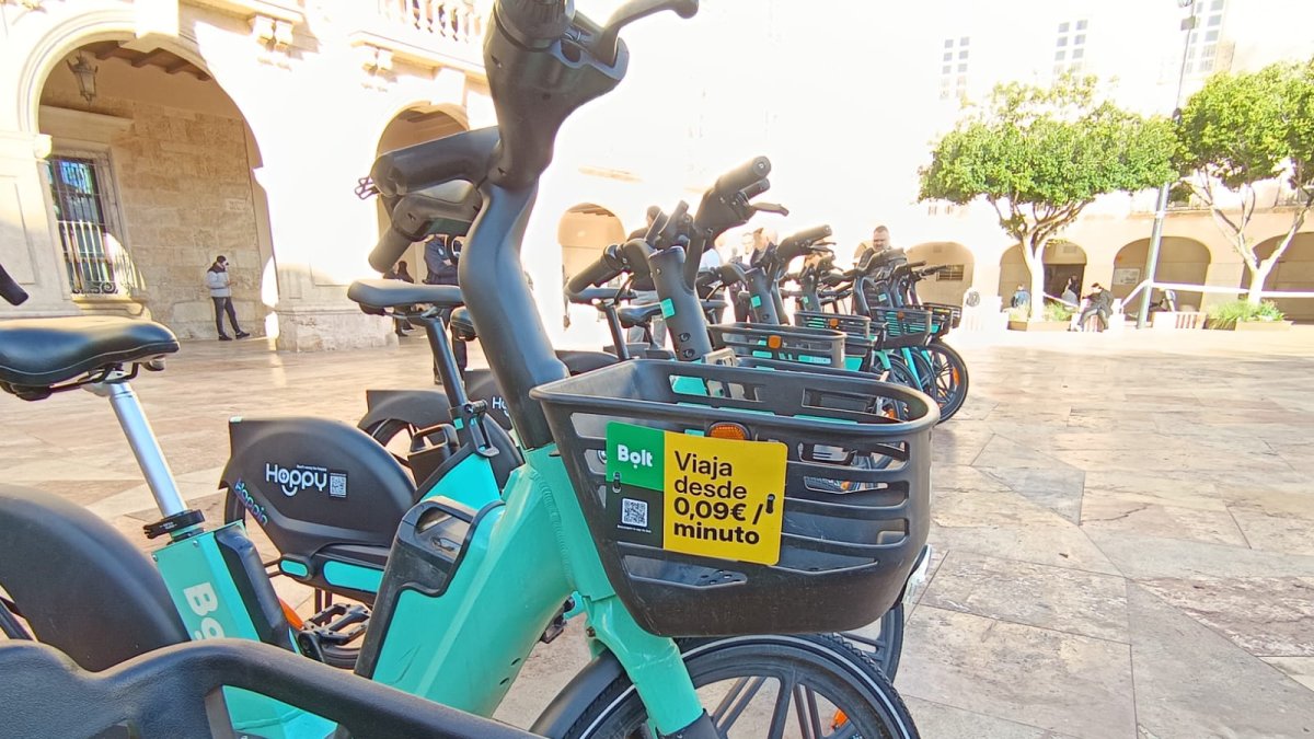 Bicicletas del nuevo servicio de alquiler del Ayuntamiento e Almería