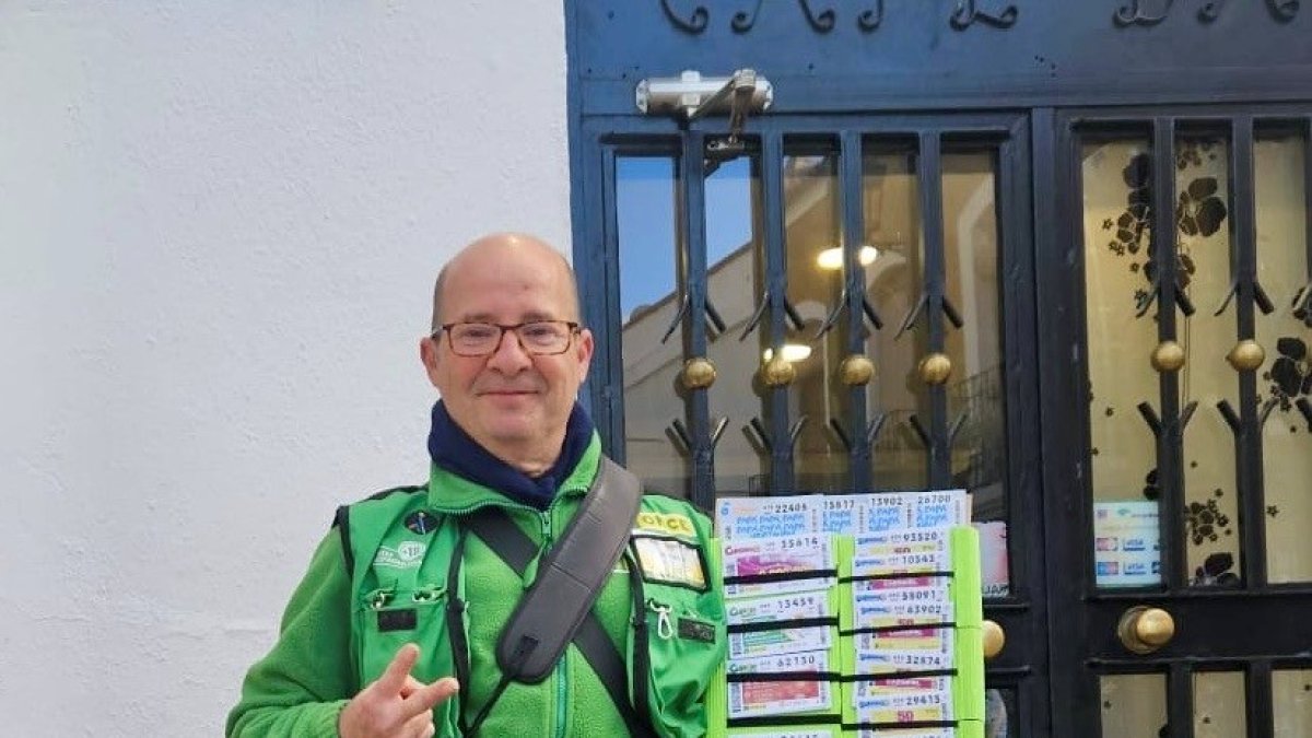 Antonio Álamo, vendedor de la ONCE en Gérgal.