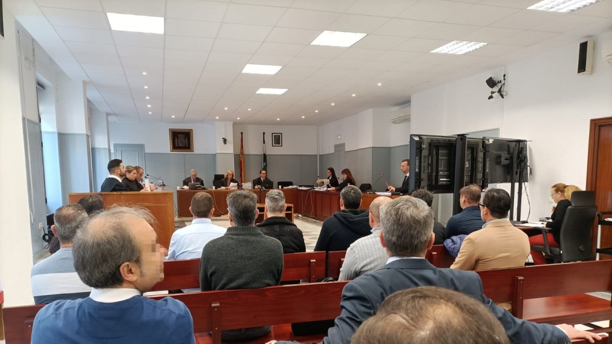 Primera sesión del juicio contra diez acusados de prostitución de menores en la Audiencia de Almería.

EUROPA PRESS
17/2/2026