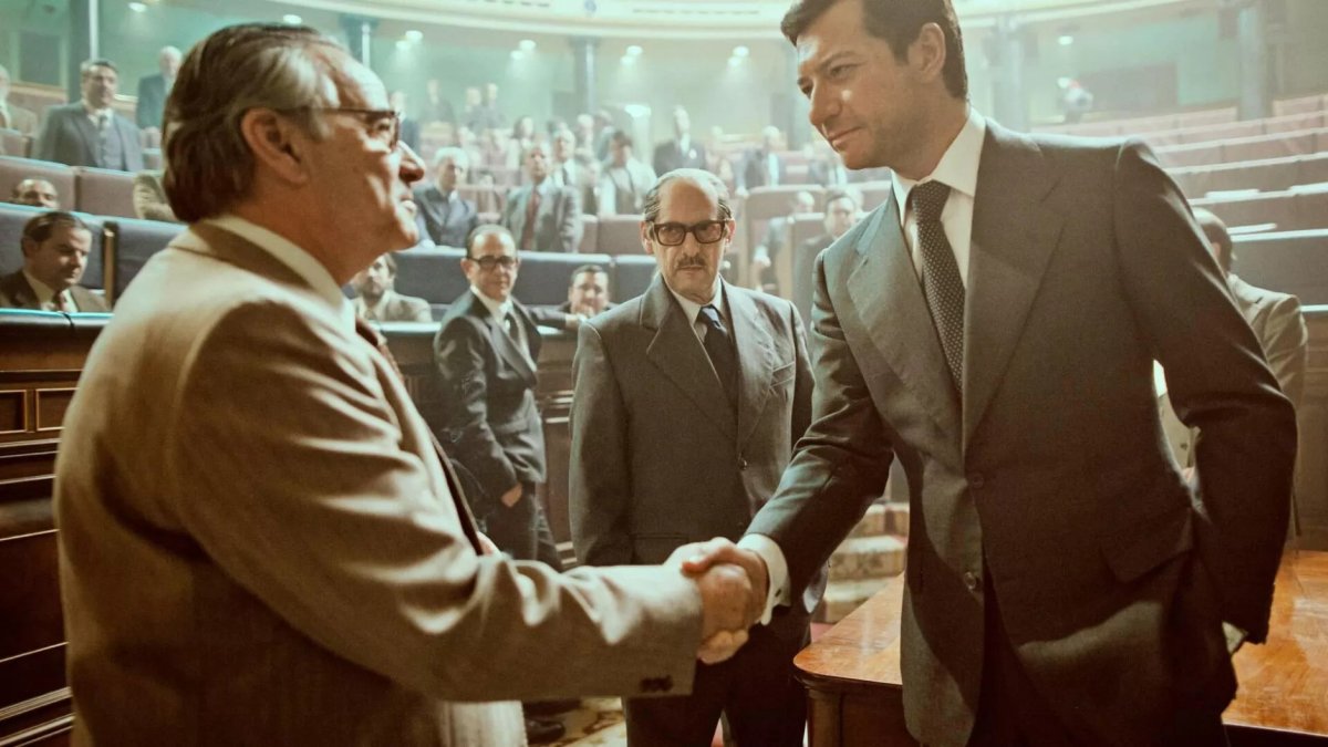 Álvaro Morte interpreta a Adolfo Suárez en 'Anatomía de un instante'.