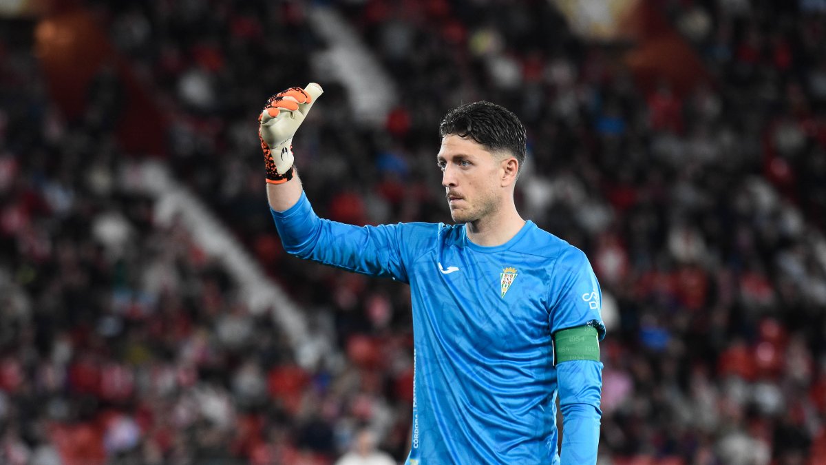 Un almeriense lidera los sueños de Primera del Córdoba.