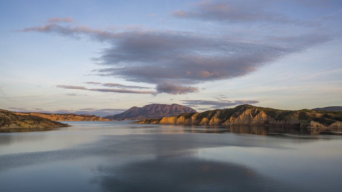 El tren de borrascas ha dejado el pantano del Negratín al 56,44% de su capacidad, con más de 322 hm3 embalsados