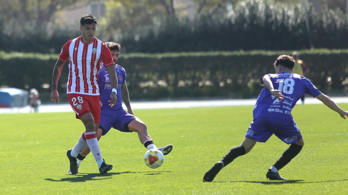 Pedro Fidel se ha convertido en uno de los fijos para José María Salmerón.