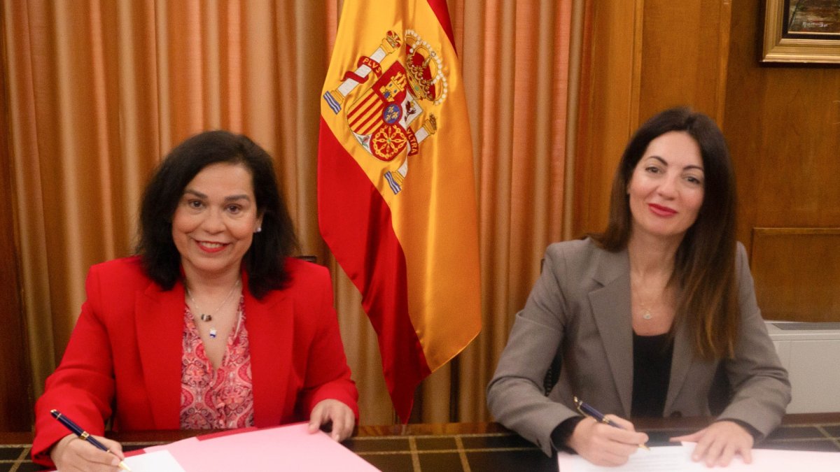 Firma este jueves del convenio para la ocupación de la segunda planta del edificio de las Instalaciones Fronterizas de Control Sanitario de Mercancías