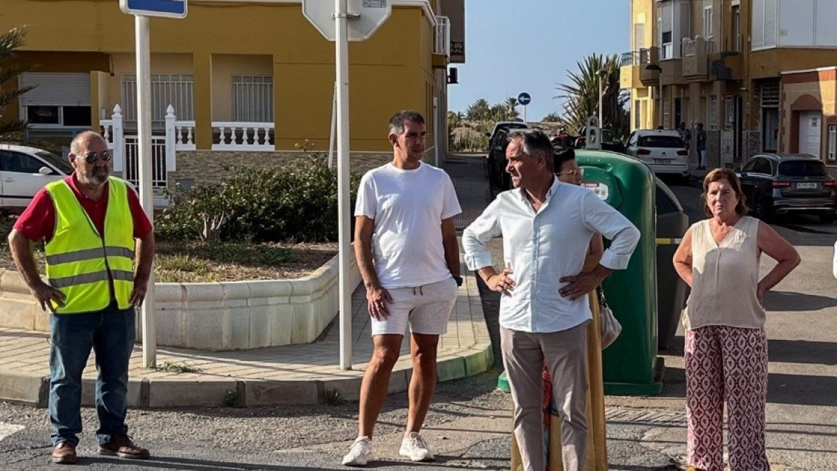 Visita del concejal Juanjo Segura.