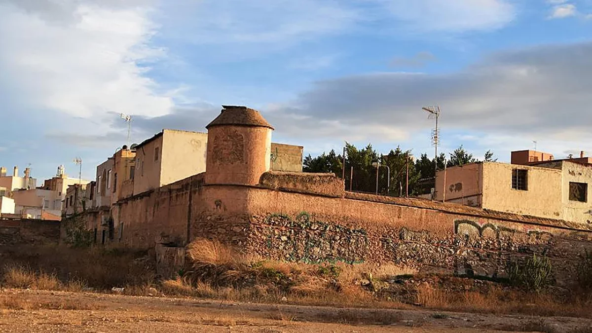 El Diezmo ‘okupado’ en Almería.