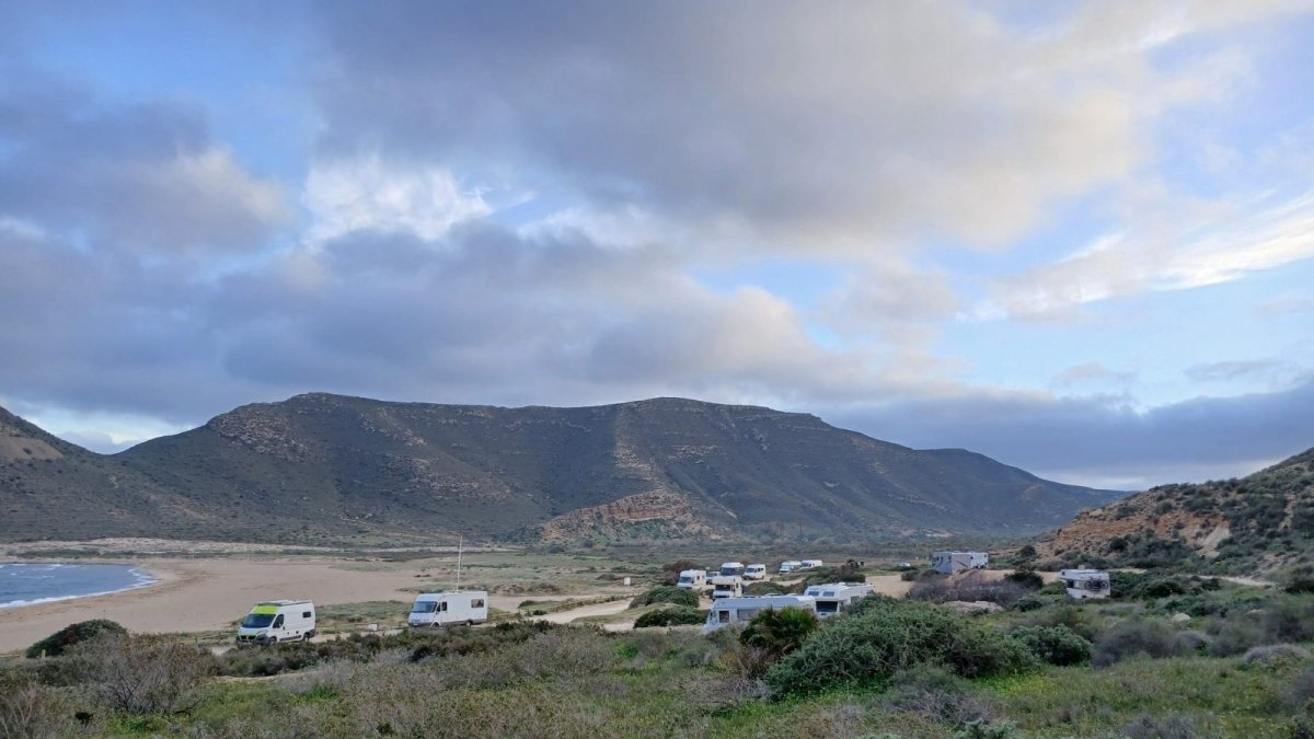 Caravanas en el Parque Natural de Cabo de Gata-Níjar