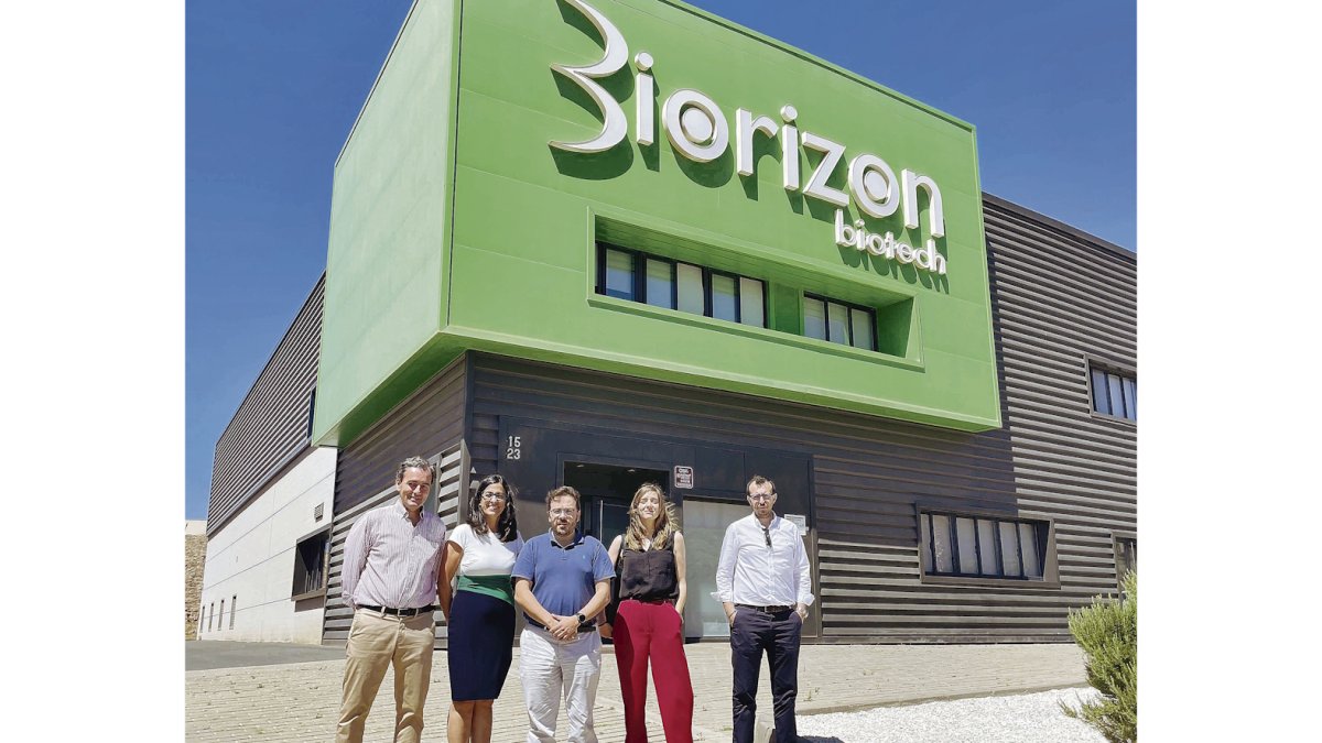 Dirigentes de Biorizon y del PITA en el tecnoparque.