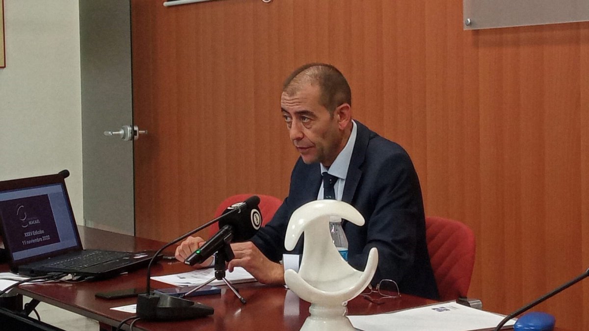 Archivo - El presidente de AEMA, Jesús Posadas, durante una rueda de prensa.