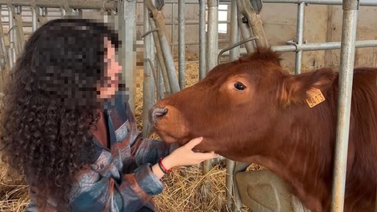 Lluna, en una imagen reciente tomada en las instalaciones del CIFP La Granja de Cantabria.