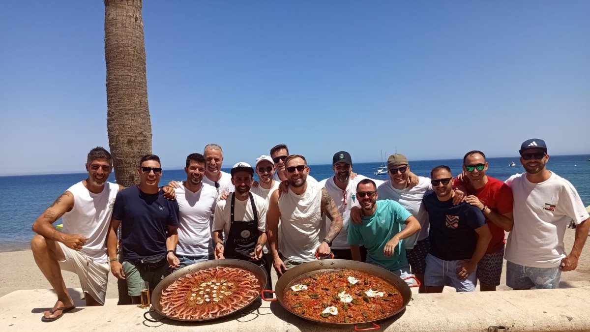 Paellas de Aitor y Miro también en Las Moragas de Roquetas de Mar.