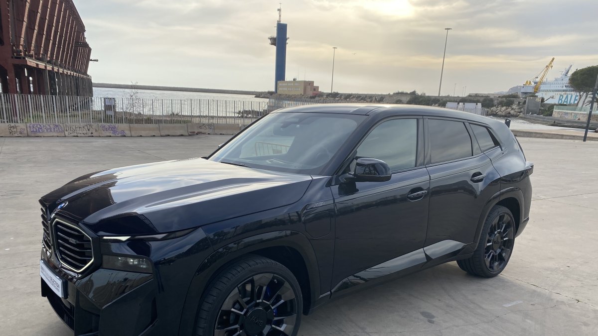 Impresionante imagen la que ofrece este SUV de gran tamaño