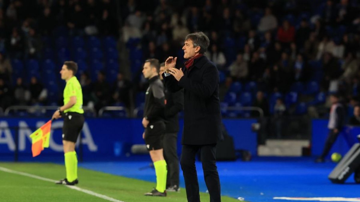 Pacheta asalta el campo de uno de los aspirantes a Primera.