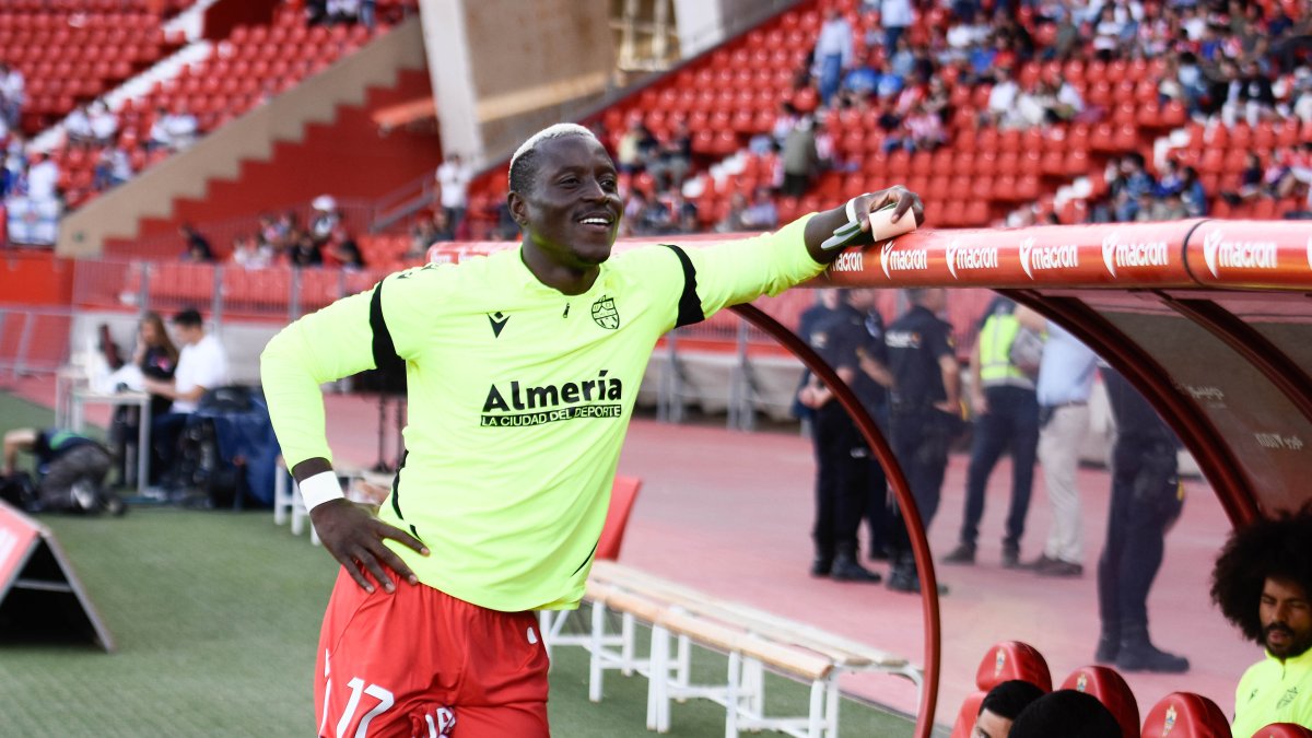 Lopy es la alegría del Almería y parece haber bebido agua del 'Cañillo'.