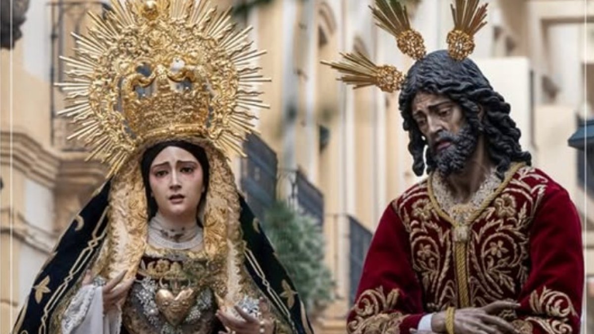 Traslado de las imágenes del Rosario del Mar en una imagen de archivo.