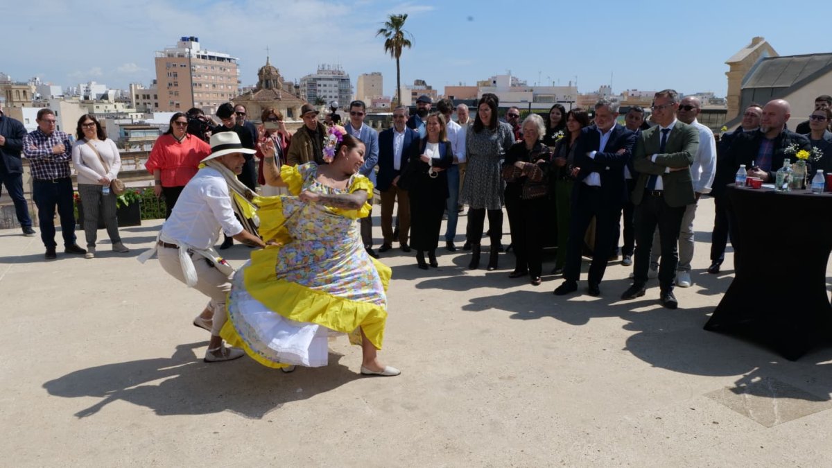 Aniversario latinos.