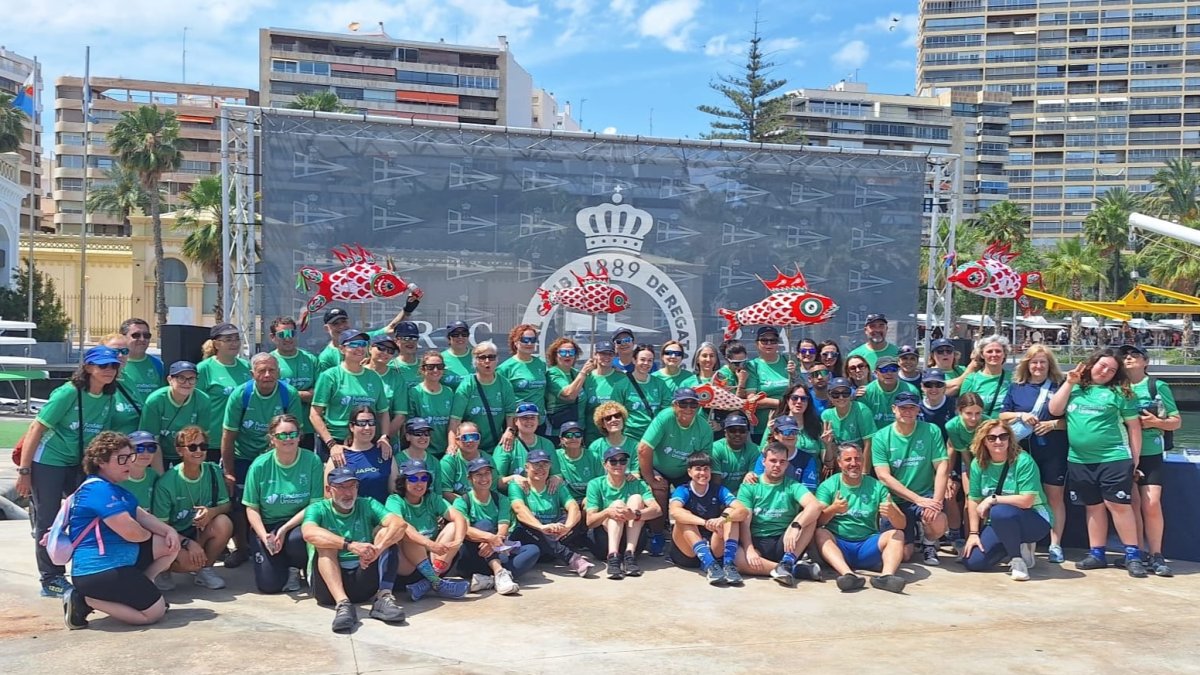 Dragon Boat Adra participa en la II regata de la liga valenciana.