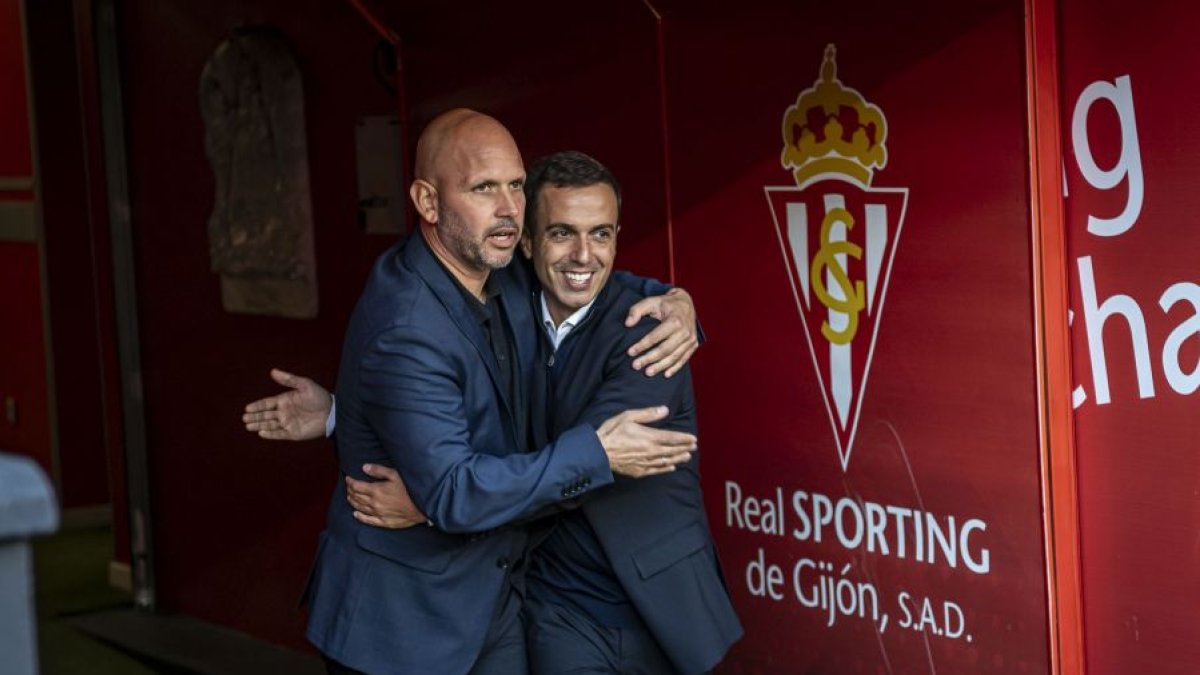 Borja Jiménez llegaba a cañón al banquillo del Sporting derrotando al Racing (2-1).