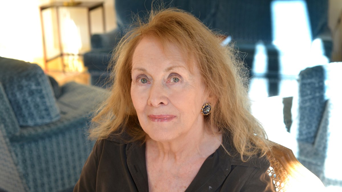 Descubrí a la escritora Annie Ernaux cuando le dieron el Premio Nobel y me conmovió.