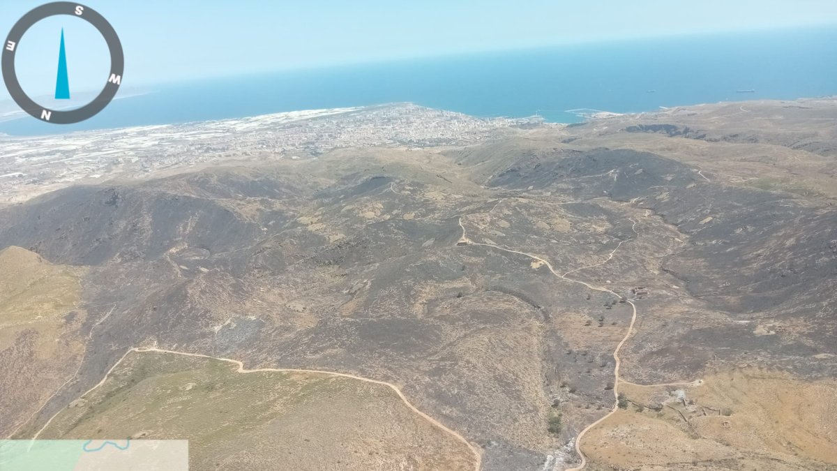 Foto ofrecida por el Infoca del incendio