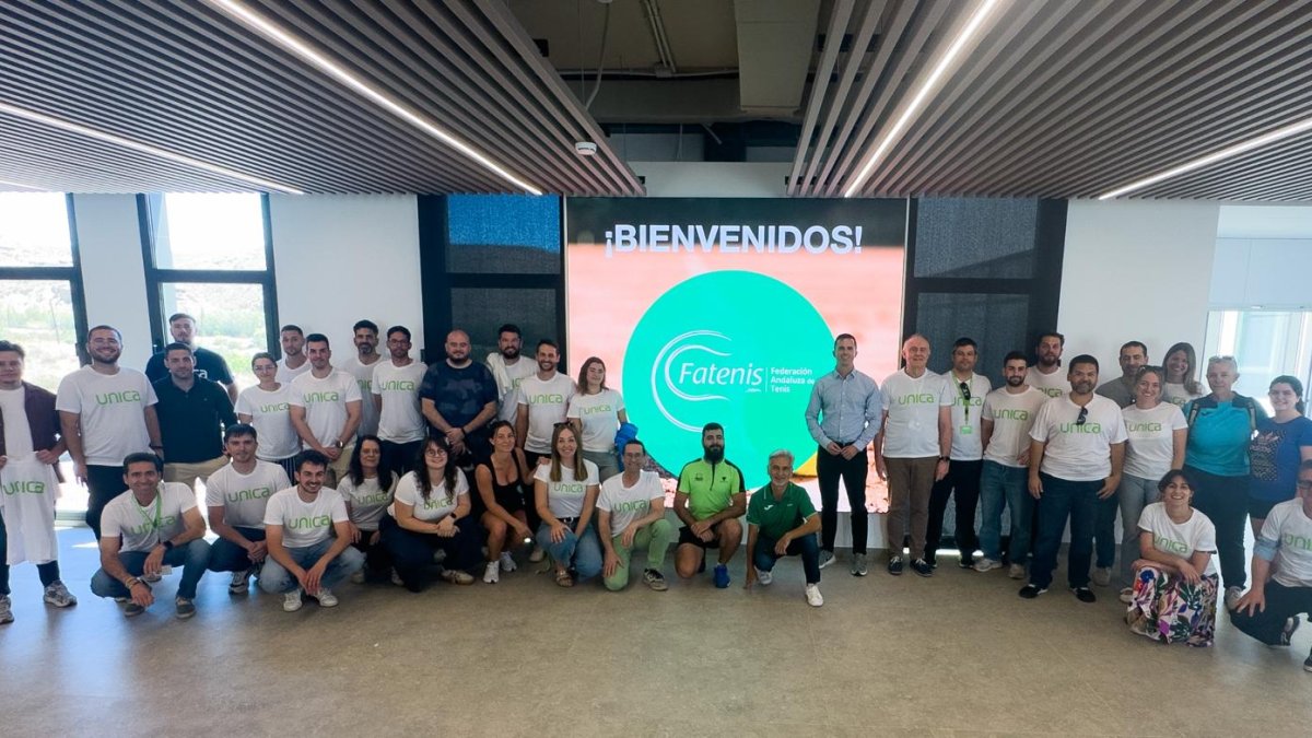 Unica Bienestar inaugura una pista de pickleball para sus empleados.