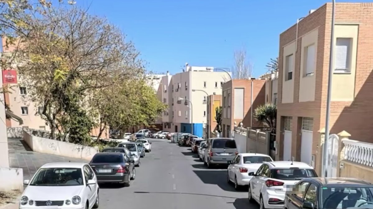 Calle Jacinto Benavente de Huércal de Almería.