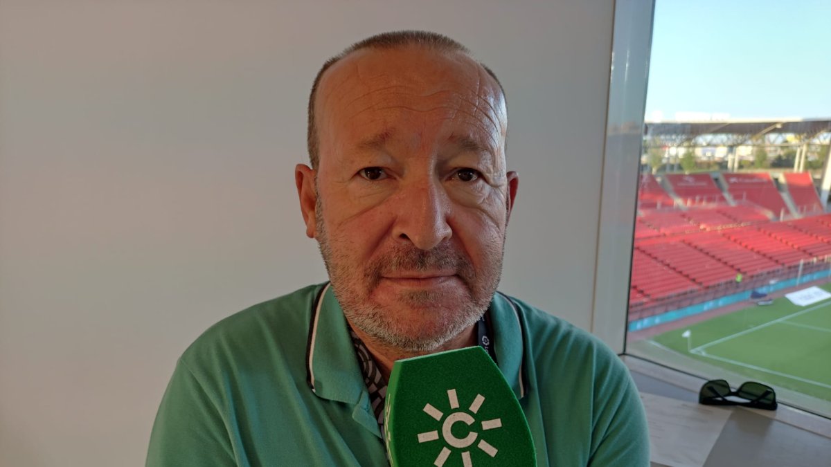 Se fue para siempre, pero sigue en el corazón del deporte almeriense y andaluz después de su magnífica trayectoria en Canal Sur.