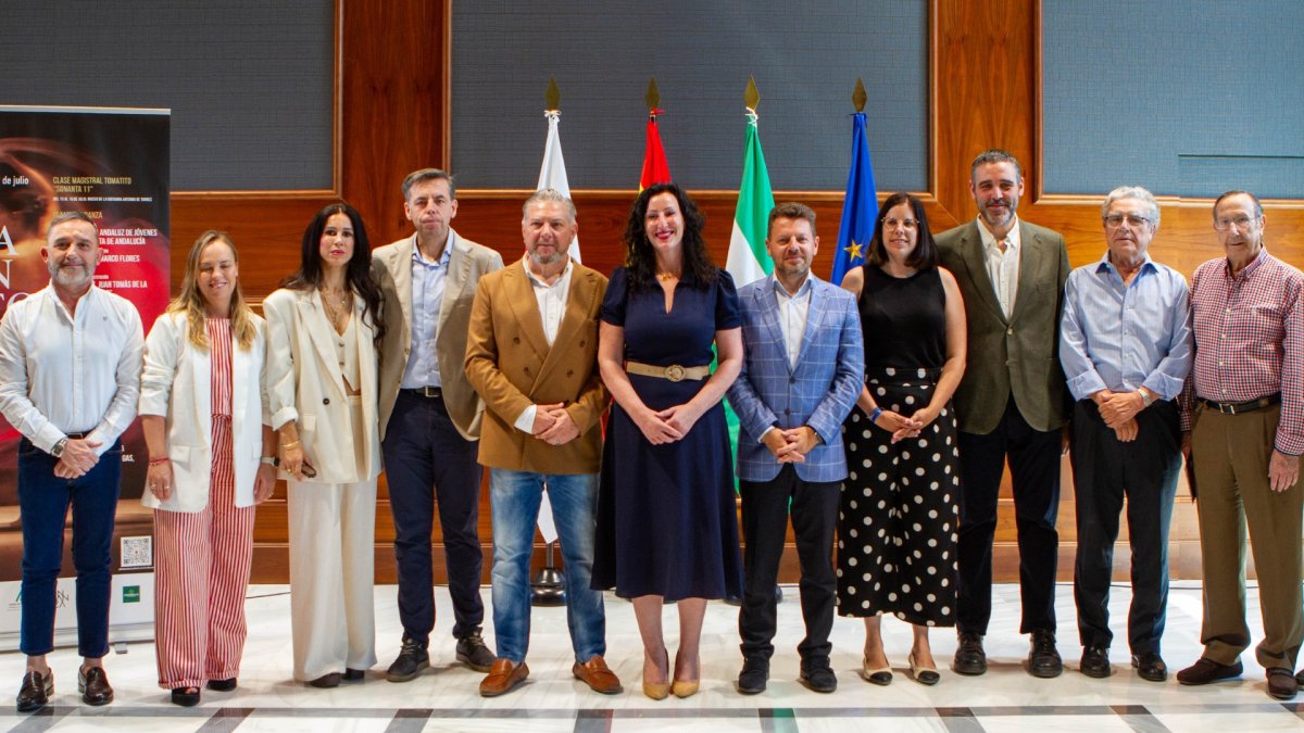 La alcaldesa, María del Mar Vázquez, lo ha presentado hoy junto a Diputación y Junta de Andalucía