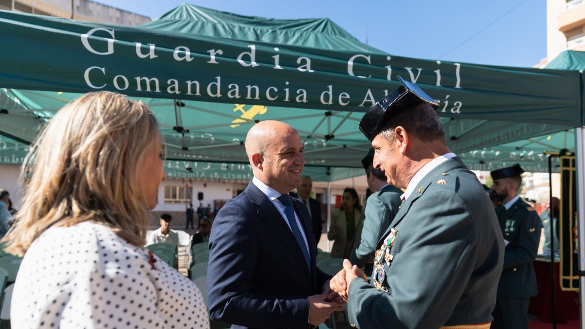 El presidente de la Diputación en el pasado acto de celebración del 182 aniversario de la fundación de la Guardia Civil