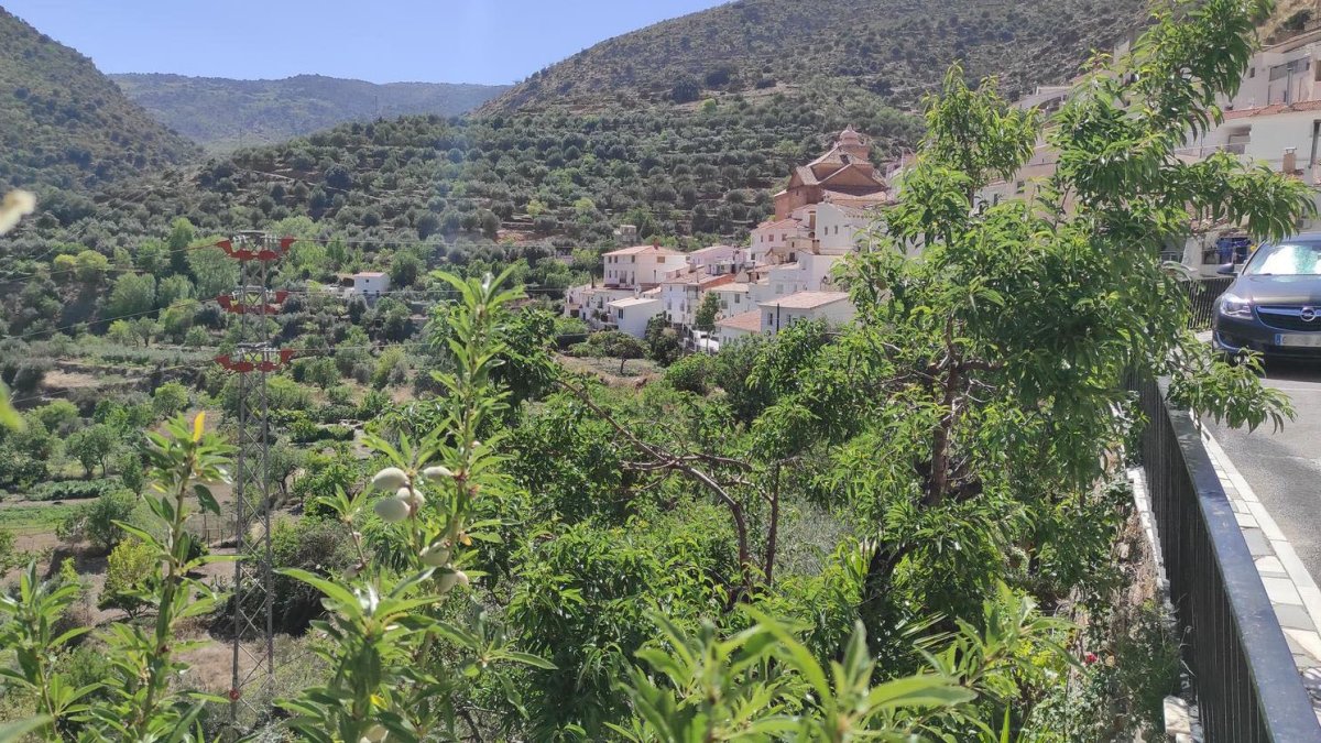 El pueblo de Almería que esconde un viaje al Siglo de Oro entre paisajes espectaculares
