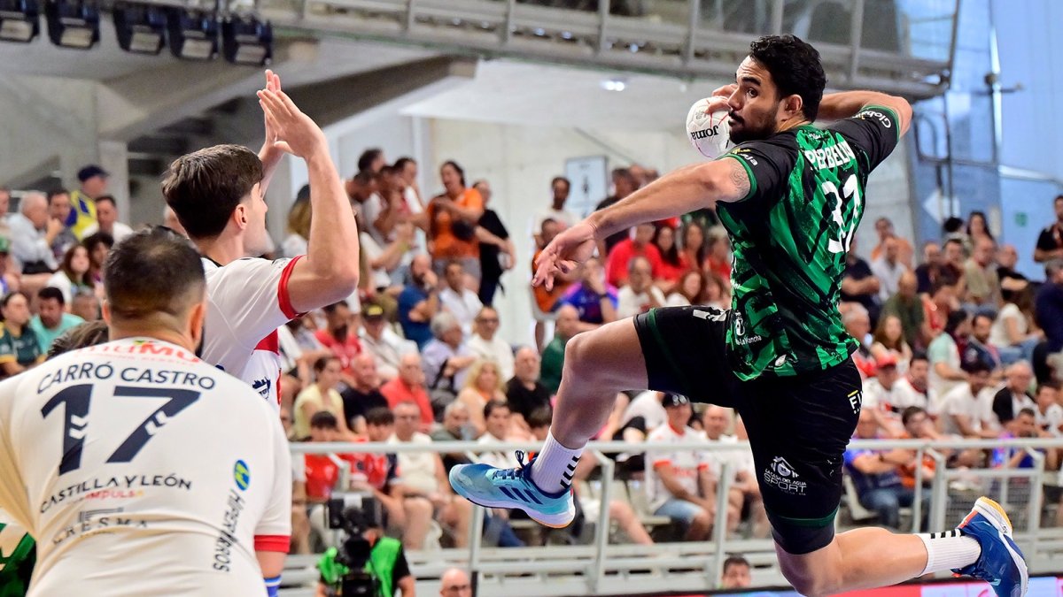 Caparrós, protagonista en la gran final de la Copa de S.M. el Rey de Balonmano.