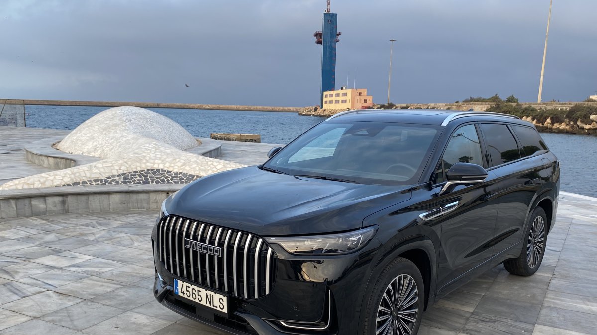 Syrsa ofrece un interesante SUV de gran tamaño y lleno de tecnología