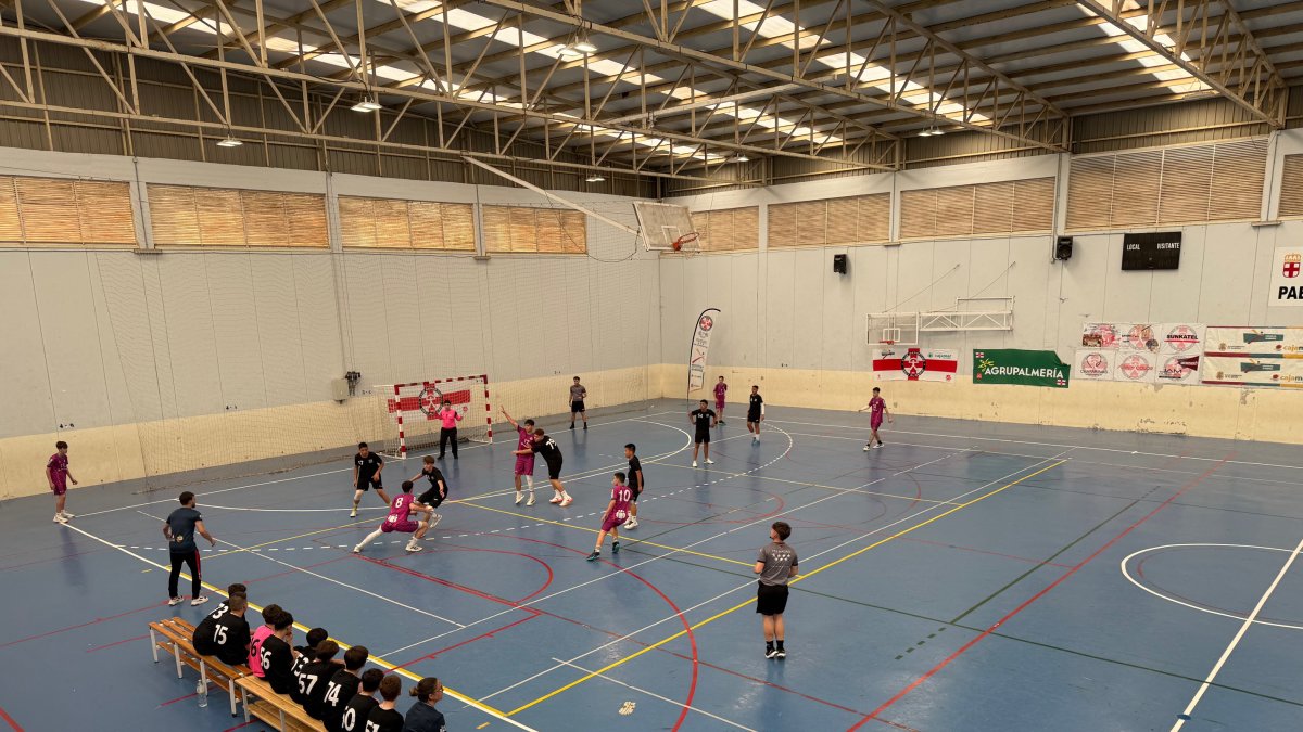 El Ayuntamiento apoya al deporte base.