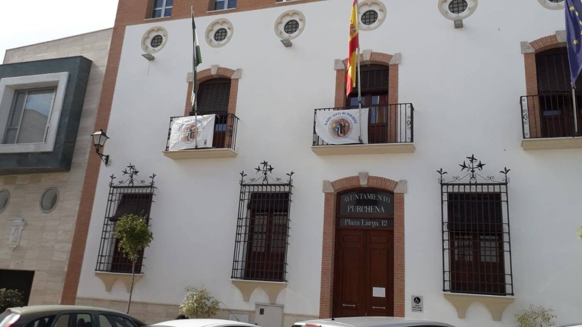 Fachada del Ayuntamiento de Purchena en una imagen de archivo.
