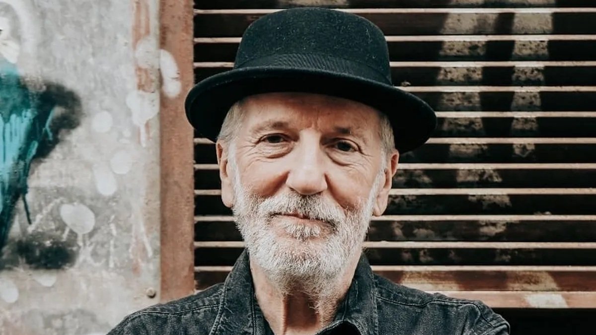 El artista Pancho Varona.