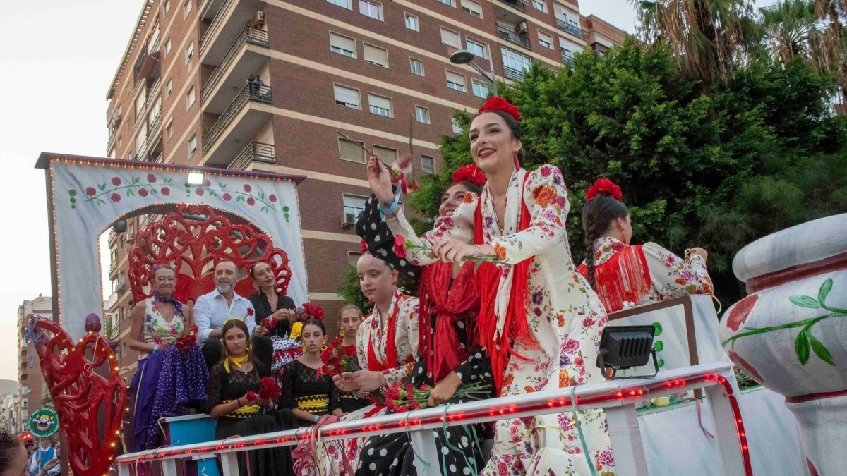 Batalla de flores de Almería 2025.