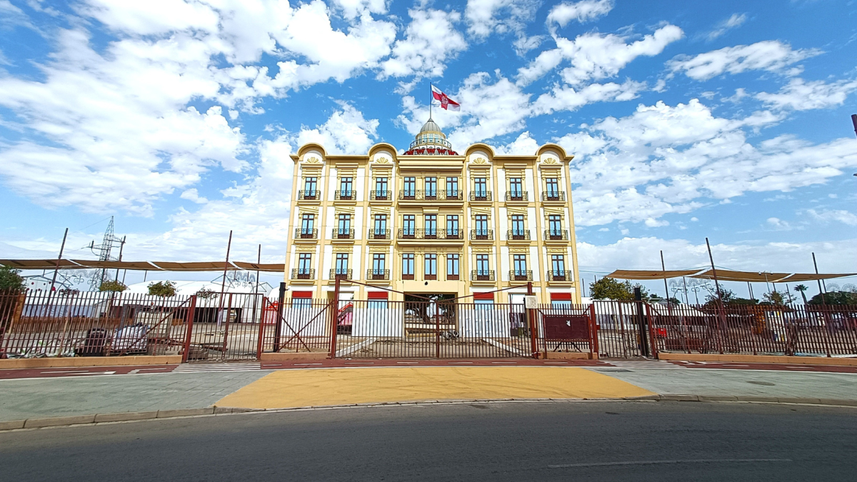 La portada contará con 150.800 puntos LED dentro de un recinto ferial que alcanzará en conjunto los 632.396 puntos de luz
