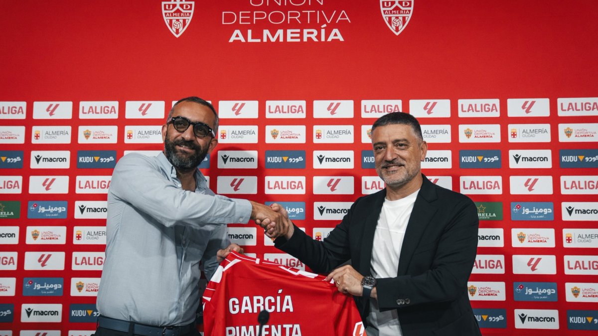 Tiempos de felicidad en el Almería con la llegada de García Pimienta.