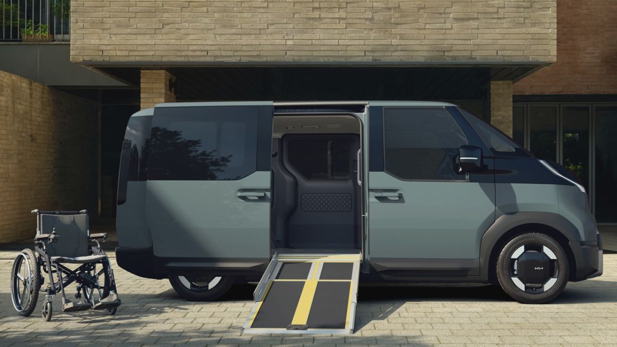 El modelo de KIA facilita el acceso sencillo a personas con silla de ruedas