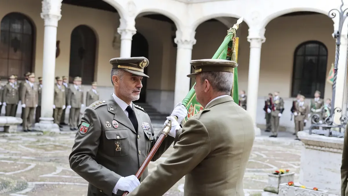 Imagen de la última toma de mando de Moreno Arenas, nuevo general jefe de la BRILEG de La Legión.