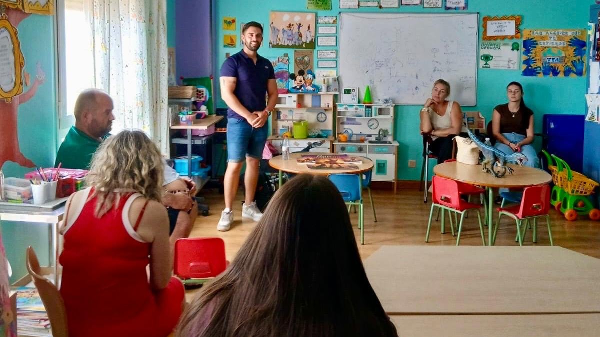 El Aula Hospitalaria garantiza el derecho a la educación de los menores mientras reciben asistencia sanitaria