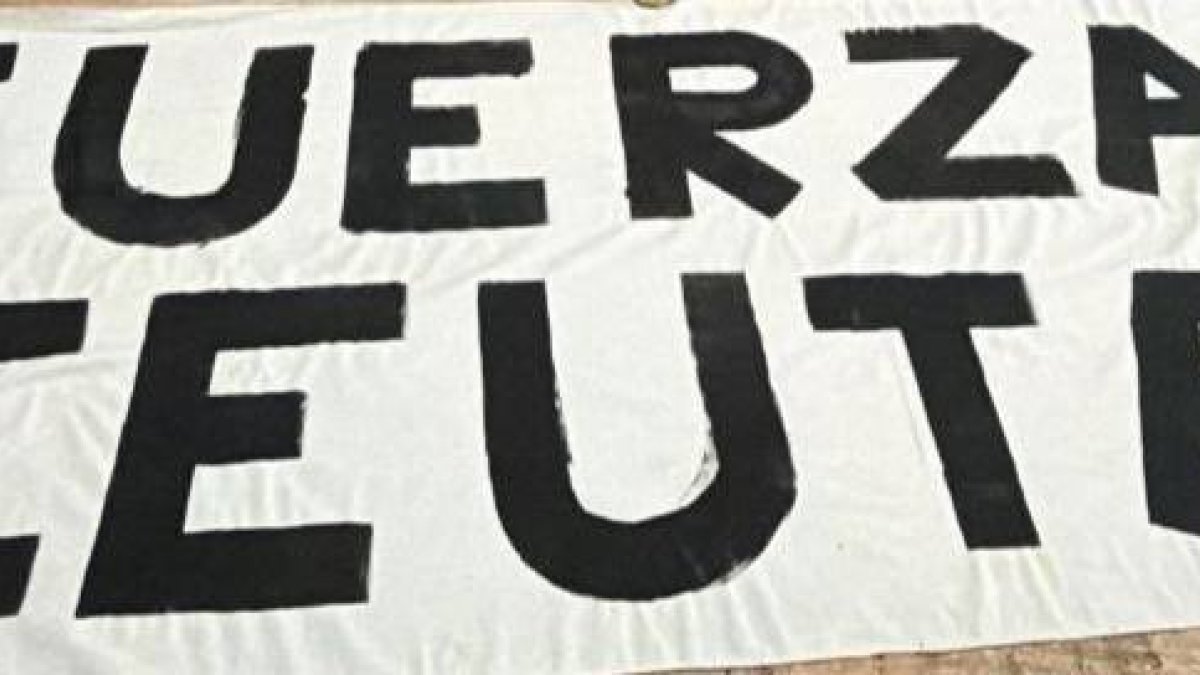 Pancarta con 
