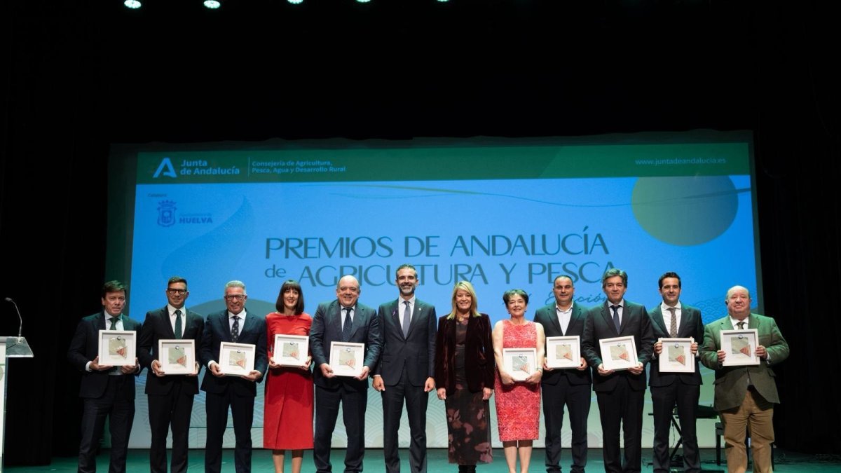 La Junta de Andalucía convoca la XX edición de los Premios de Agricultura y Pesca para reconocer la excelencia, la innovación y la sostenibilidad del sector.