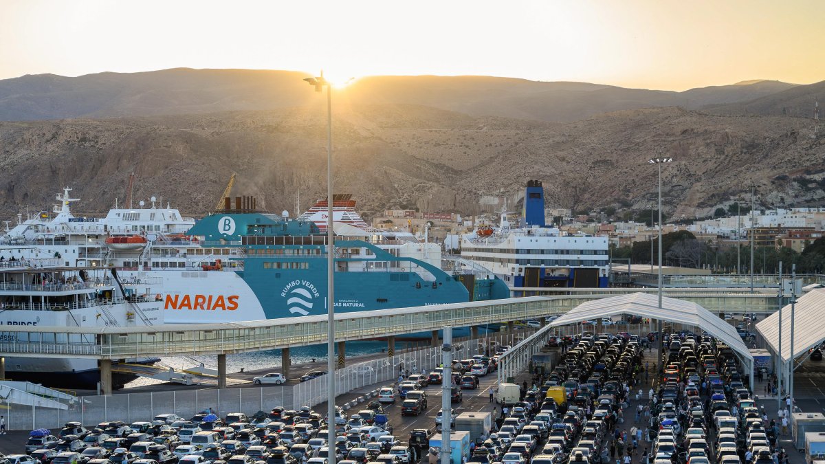 Imagen del Puerto de Almería durante la OPE 2026.