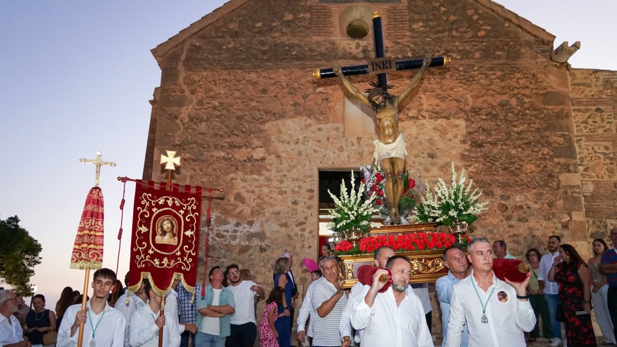 Imagen de la procesión del Cristo de la Salud.