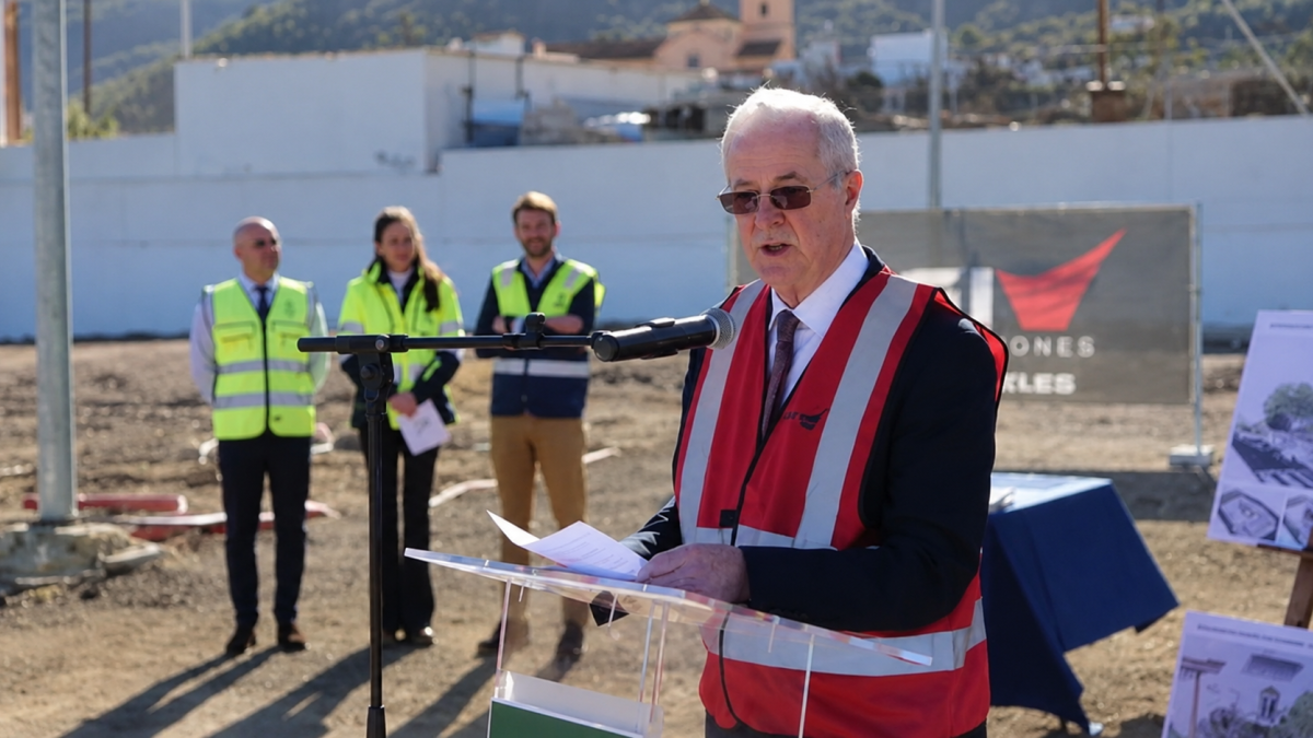El alcalde de Lucainena de las Torres, Juan Herrera.