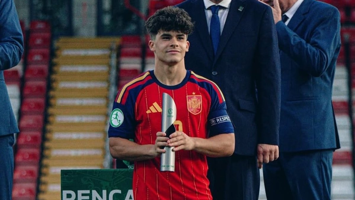 El futbolista del Almería fue el MVP del último Europeo.