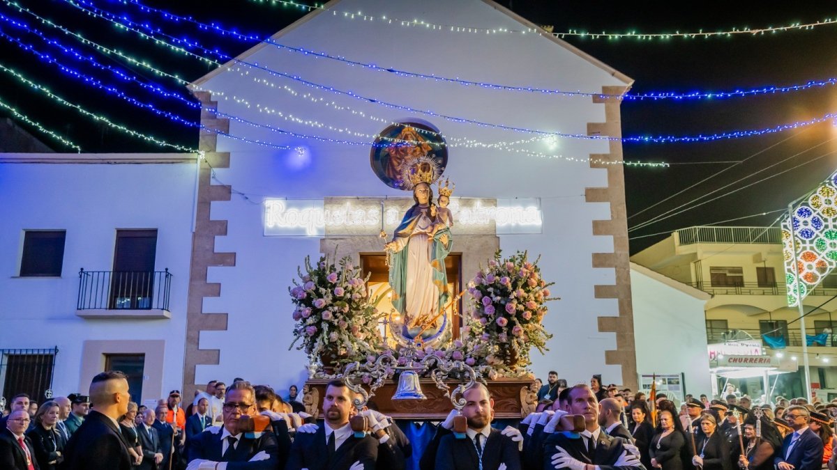 Roquetas celebra sus fiestas en honor a su patrona