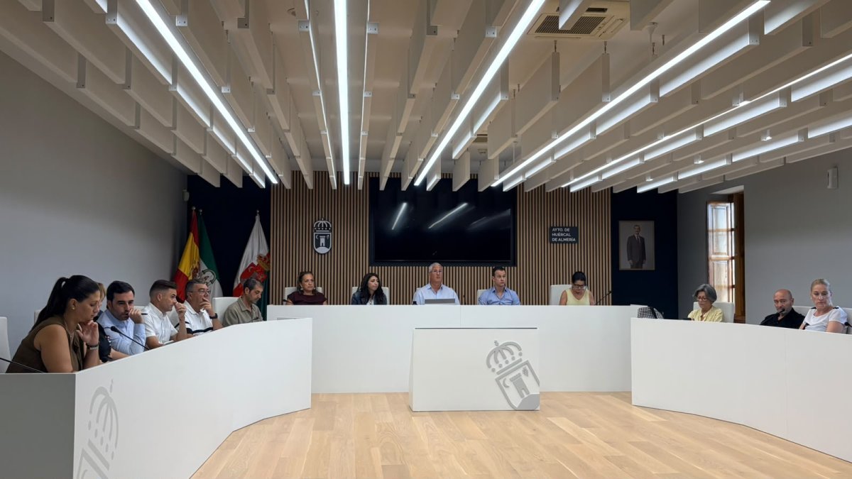 Pleno del Ayuntamiento de Huércal de Almería.