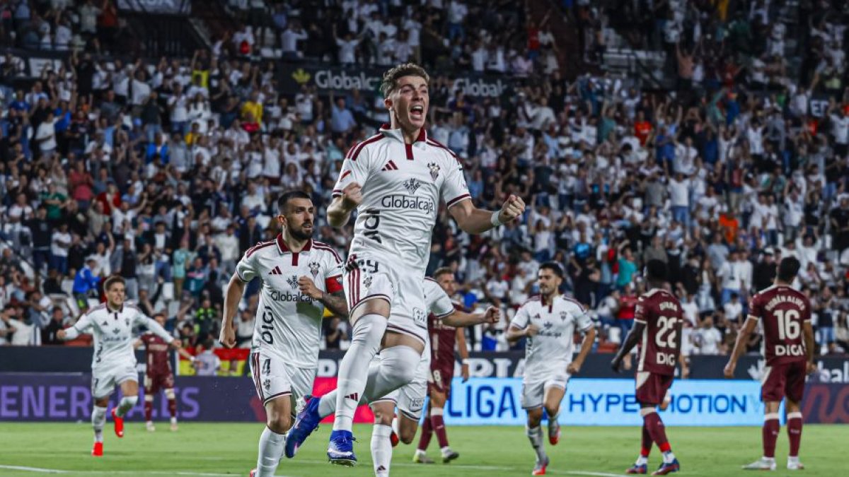 El Albacete no ha ganado en 7 jornadas y está obligado ante el Eibar.